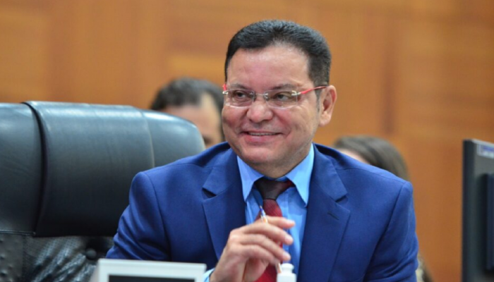 02 Eduardo Botelho quer questão da violência contra a mulher debatida no ambiente escolar