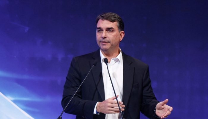 O senador Flávio Bolsonaro (PL-RJ) — Foto: Sergio Lima / AFP