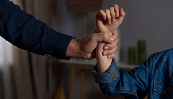Professor-de-artes-marciais-e-denunciado-por-abusos-sexuais-contra-alunos-em-Mato-Grosso