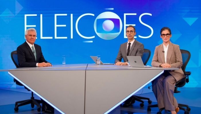 Ronaldo Caiado (PSD) com Renata Vasconcellos e César Tralli nos Estúdios Globo. — Foto: Globo...